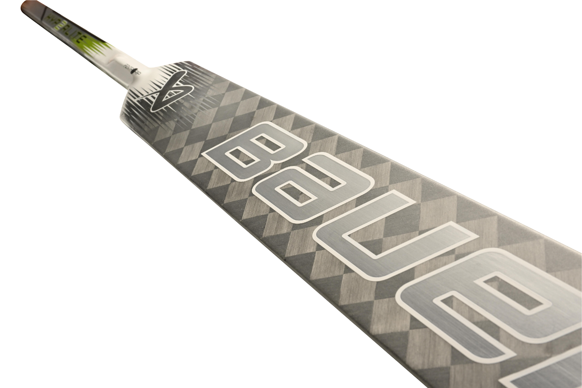  Bauer Vapor Hyperlite2 Intermediate Goalie Stick (Silver Black)